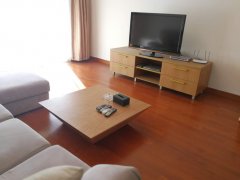 Modern 4BR Apartment in Tianshan/Suzhou Creek area