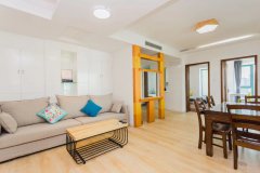 Bright 4BR Apartment for rent in Xujiahui