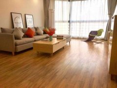 Bright 3BR Apartment near Suzhou Creek