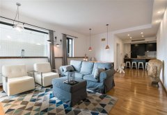 Modern 3BR Apartment with Heating in Downtown