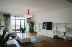 Spacious 3BR Apartment beside Suzhou Creek in Jingan