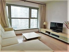 Clean 3BR Apartment incl Gym and Pool in Jingan