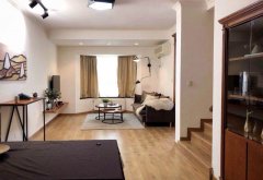 Well-kept Townhouse in Hongqiao