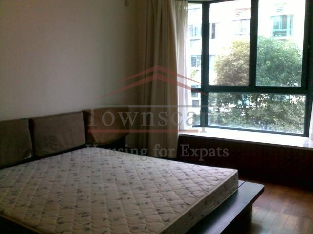  ban dao hao men apartment for rent in Minhang