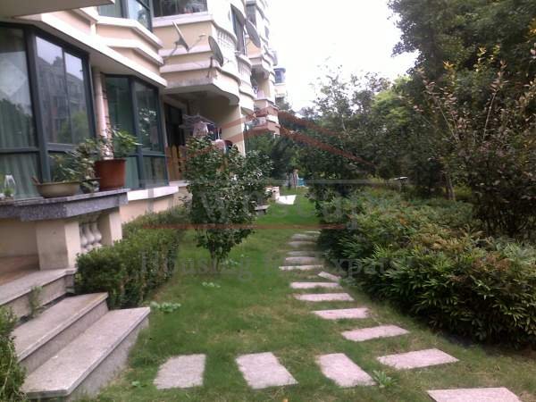  ban dao hao men apartment for rent in Minhang