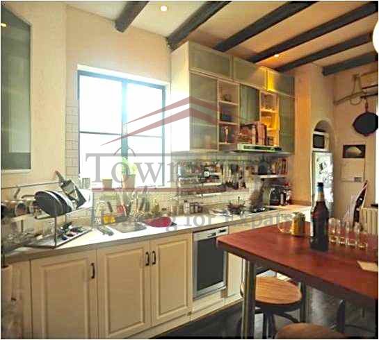 apartment near bars shanghai Spacious, Bright lane house with terrace in French Concession