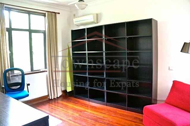 huaihai road apartment Large and Luxurious family apartment for rent in Xintiandi