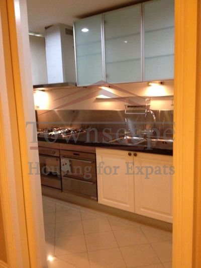 renting family friendly apartment Family friendly apartment near Jing´an area