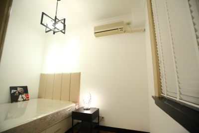 Luxry apartments shanghai Stunning bachelor apartment in French Concession