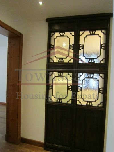 Big apartment shanghai renting Beautiful unfurnitured apartment with private garden in Changning