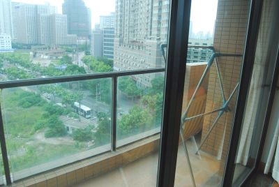 family friendly apartment Shanghai Spacious expat friendly apartment in Xujiahui area