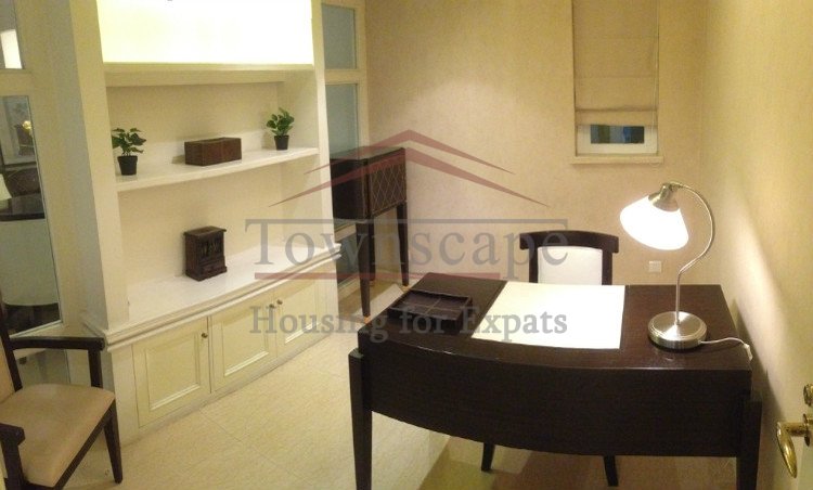 shanghai oriental Manhattan compound Spacious Family apartment near Xujiahui