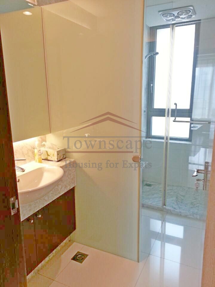  Hot duel bedroom apartment in Jing