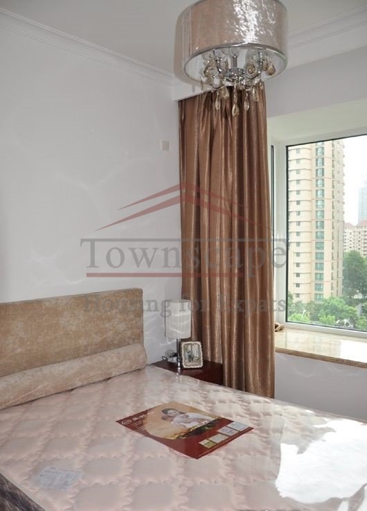 shanghai higher floor apartment Luxury high-rise apartment in Pudong financial district