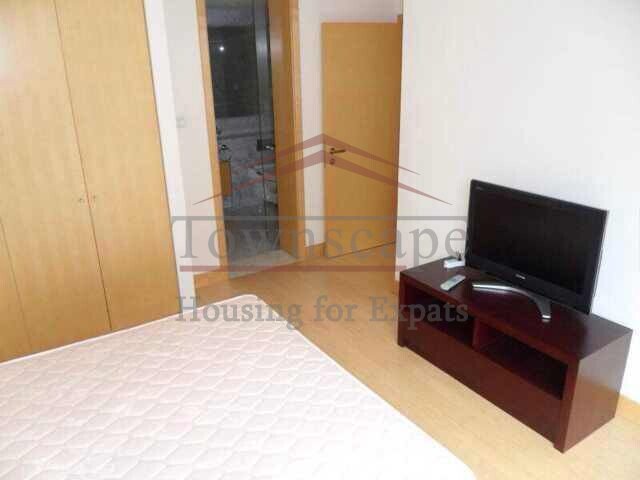 Shanghai apartment close to west Nanjing road Luxury duel bedroom apartment in Jing