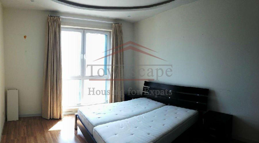 Shanghai apartment near Lujiazui Rare 5br luxury apartment by Huangpu River