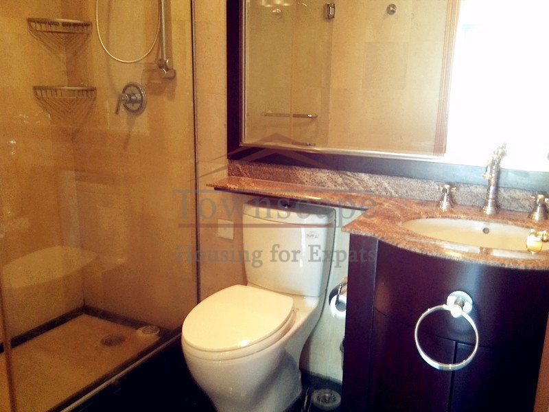 Shanghai spacious apartment Artistic 3 br apartment in Pudong