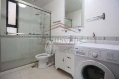  Bright high floor 2br apartment in the heart of Xujiahui