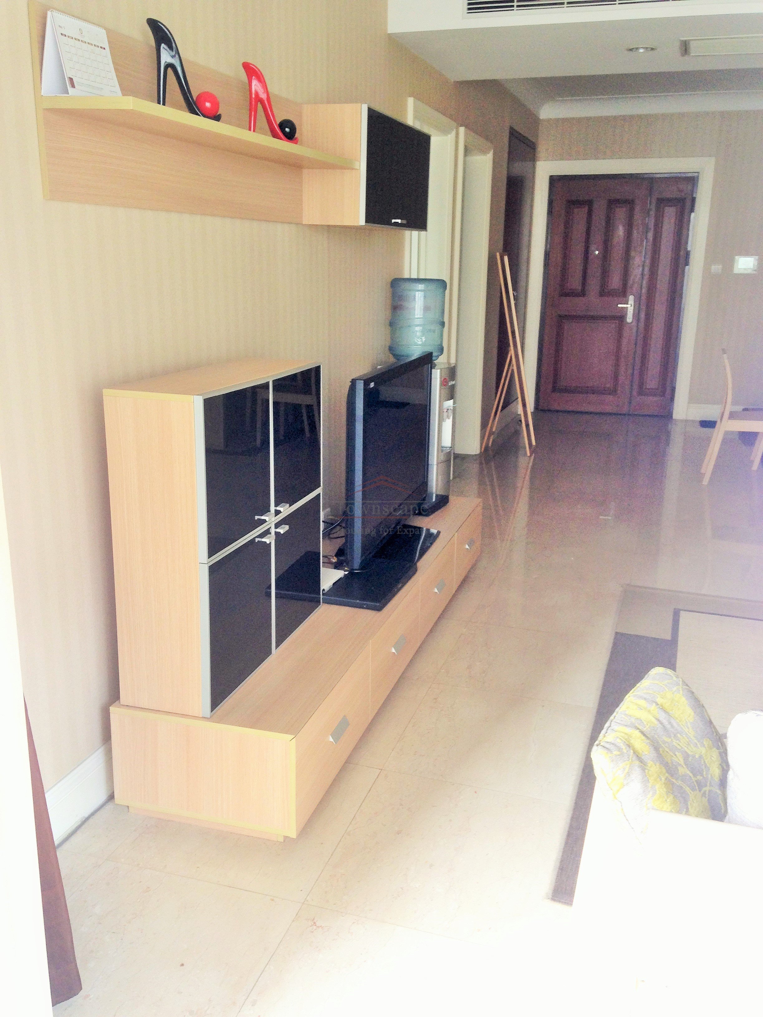 shanghai apartment near west nanjing road Affordable 2 br apartment by West Nanjing road