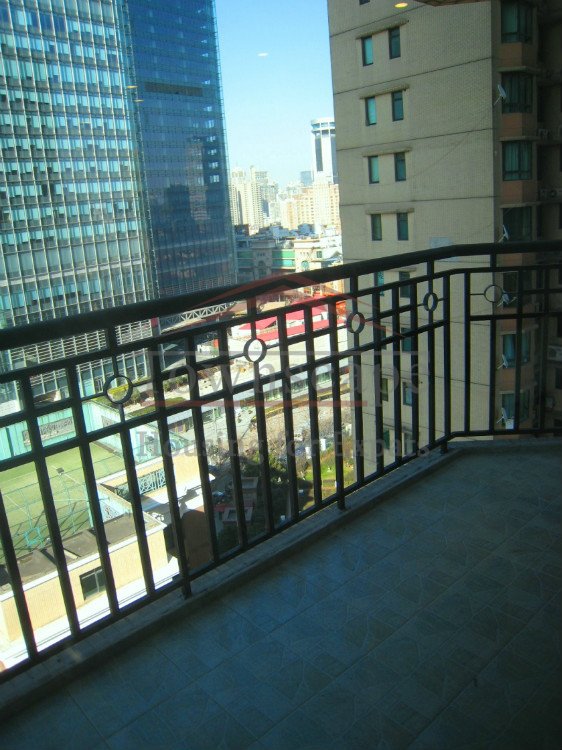 shanghai apartment with good view Bright 2 bedroom apartment in centre of Shanghai