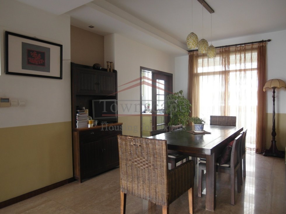 shanghai golden vienna coompound Villa style 4 bedroom apartment in Pudong