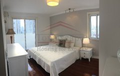 Xujiahui Shanghai nice apartment with three bedrooms Decent, Sunny 3br Apartment in Xujiahui