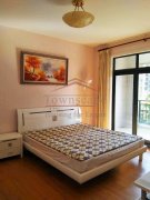  Sunny, Warm 3BR Apartment in Pudong nr Century Park