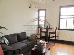 Shanghai Jingan two bedrooms Very cozy 2BR apartment near Jingan Temple