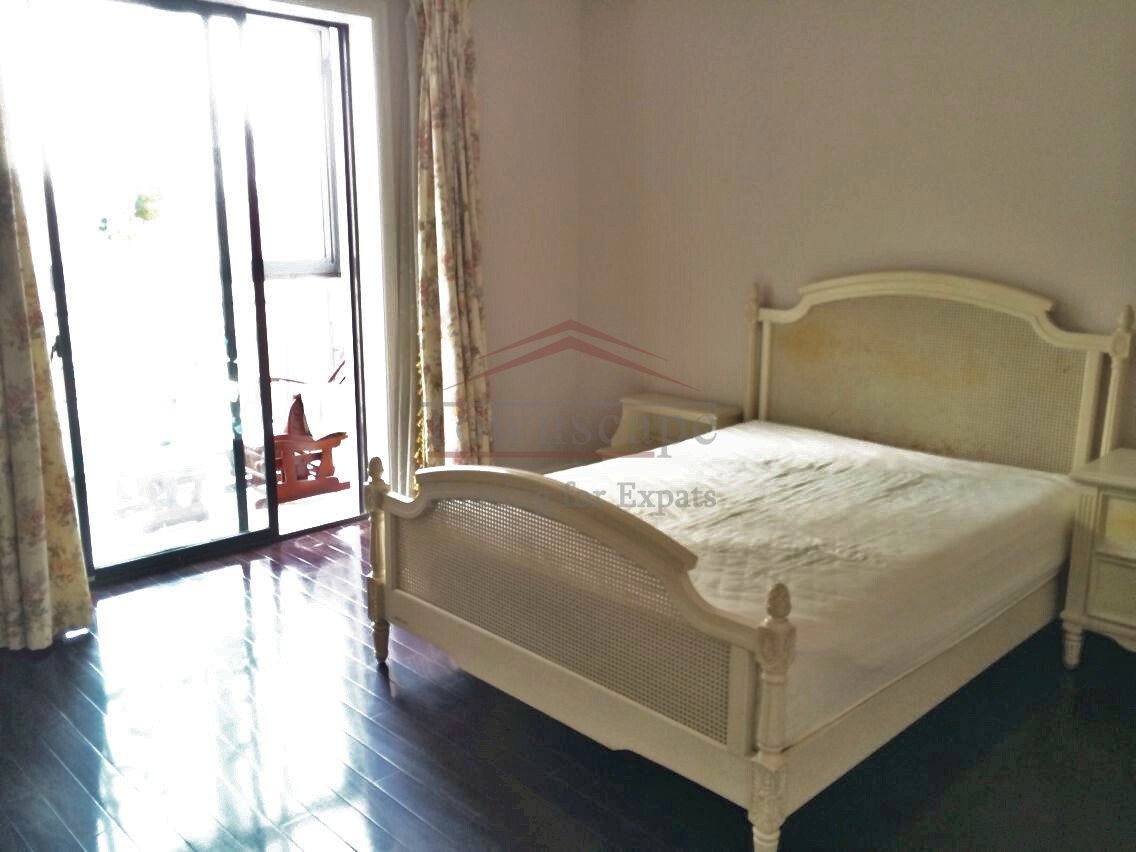 Shanghai Changning spacious apartment Large 3br duplex apartment with terrace at Zhongshan Park