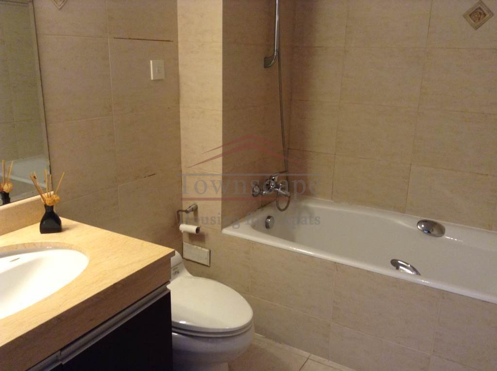  Exemplary two bedroom apartment in Changning district