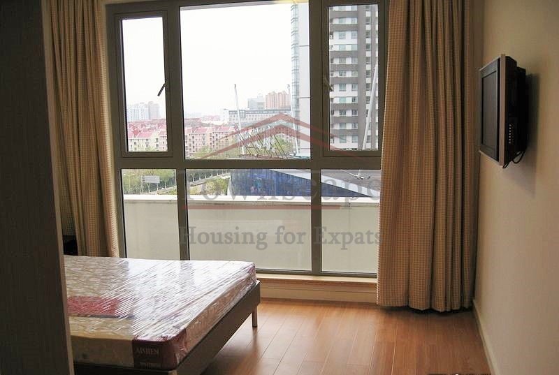 shanghai apartment near century avenue High quality two bedroom apartment in Pudong