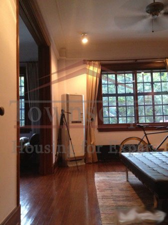 rent apartment shanghai line 10 Stylish 2Br Apartment beside Jiaotong University Metro