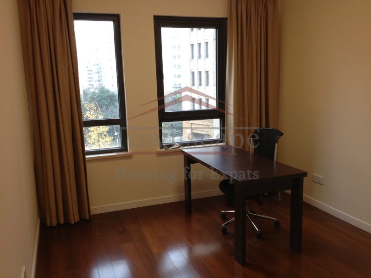 shanghai apartment in lujiazui Lovely 3 BR apartment in Pudong green city Zone