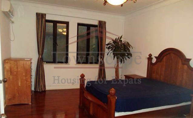 french concession apartment Lovely 2 Bed Apt. in French Concession L1&7 Changhsu road