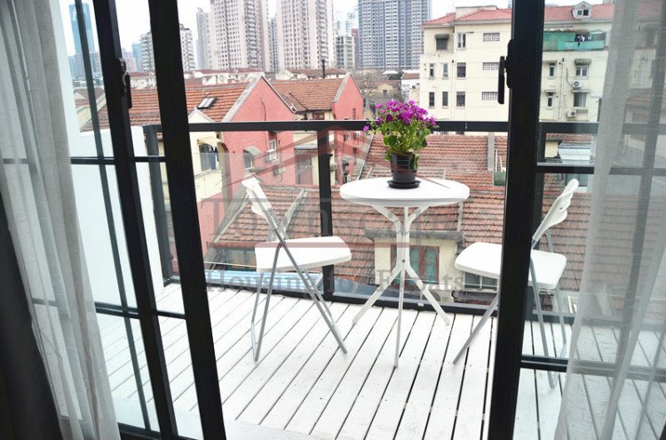 rent in shanghai Renovated 2 BR Lane House French Concession L1&10 Shanxi rd Metro