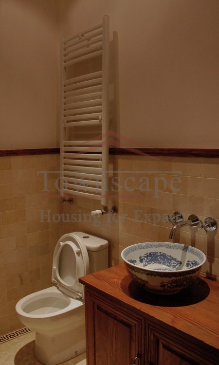 Expat Housing Shanghai Excellent 1 BR Lane house in Jing An area L2/7/11