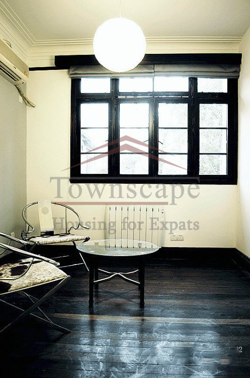 Rent apartment in Shanghai Fantastic 2 Bed Lane House w/ Terrace in French Concession