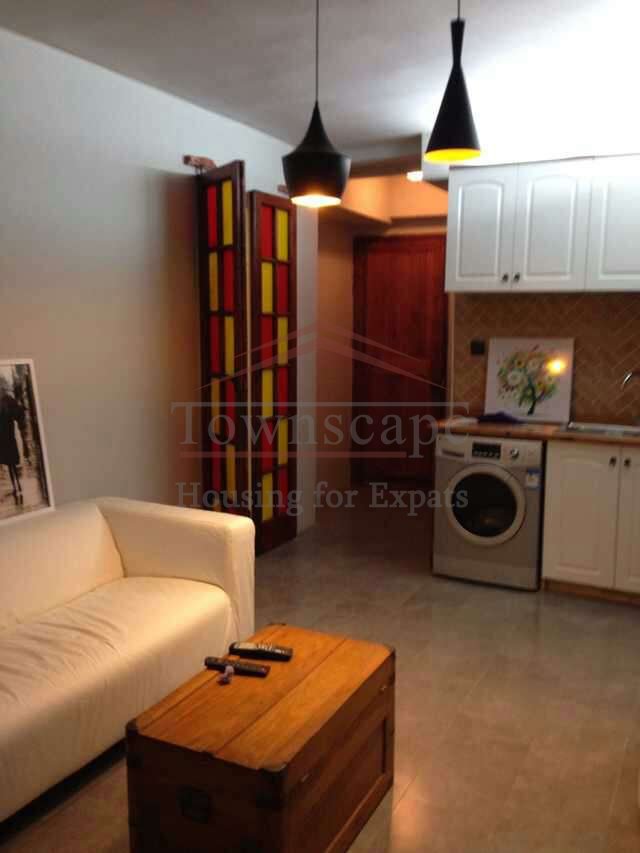 Rent apartment in Sahnghai 1 BR Lane House French Concession Metro L 1&10