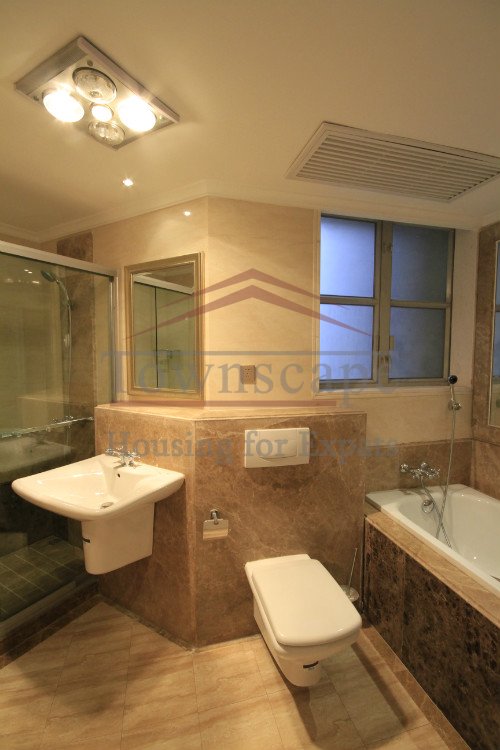 Changshu road Luxury 4 BR Apartment in Shanghai French Concession L1&7 Changshu rd