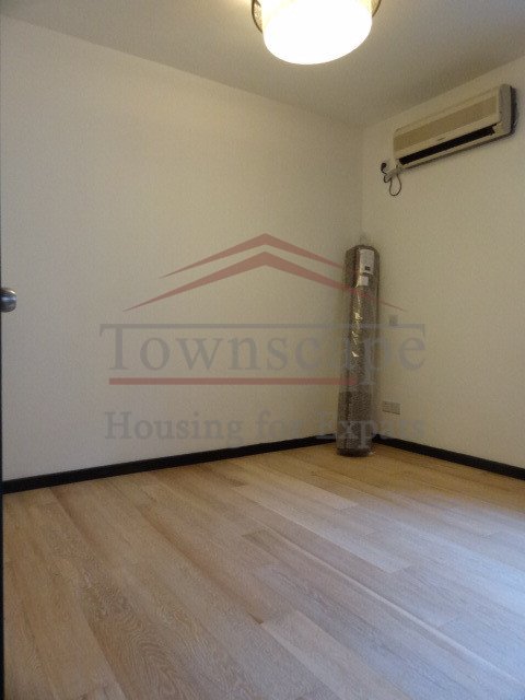  Brilliant 3BR Renovated Lane House Changshu road L 1&7 w/ garden