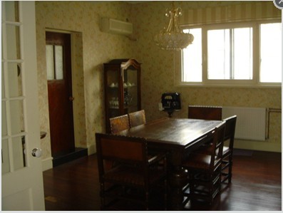 apartment in shanghai 2 BR Lane House w/wall heating Shanghai French Concession