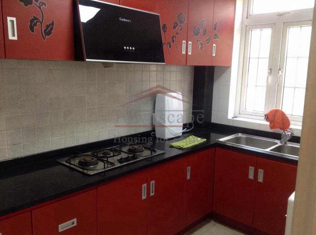  Excellent 2 bedroom Lane house on Yongfu road w/yard