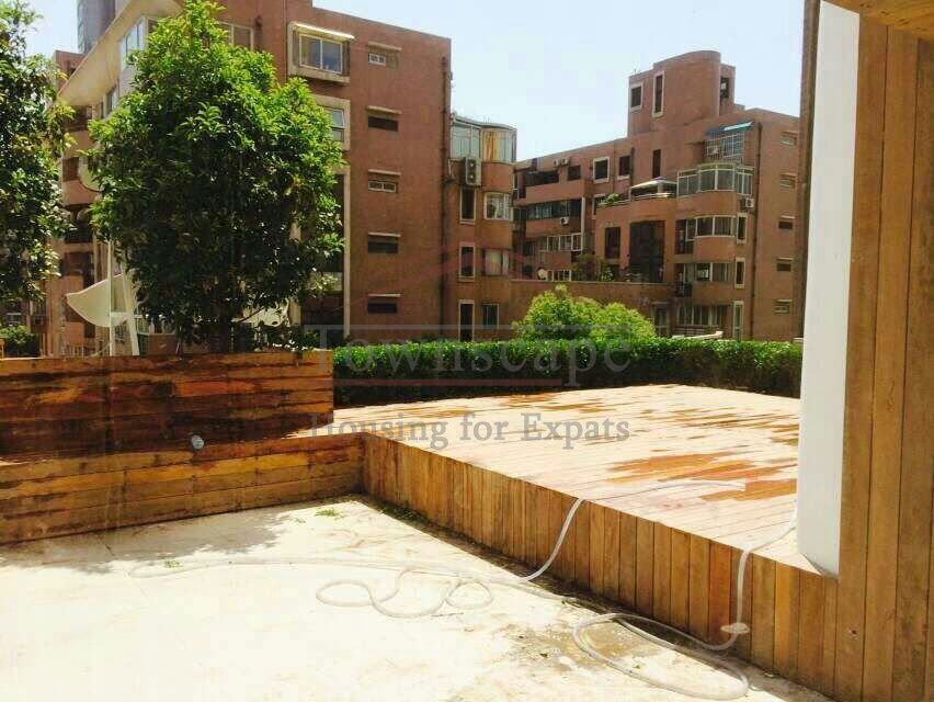  Brilliant 3BR Apartment for rent in Changning Residential District