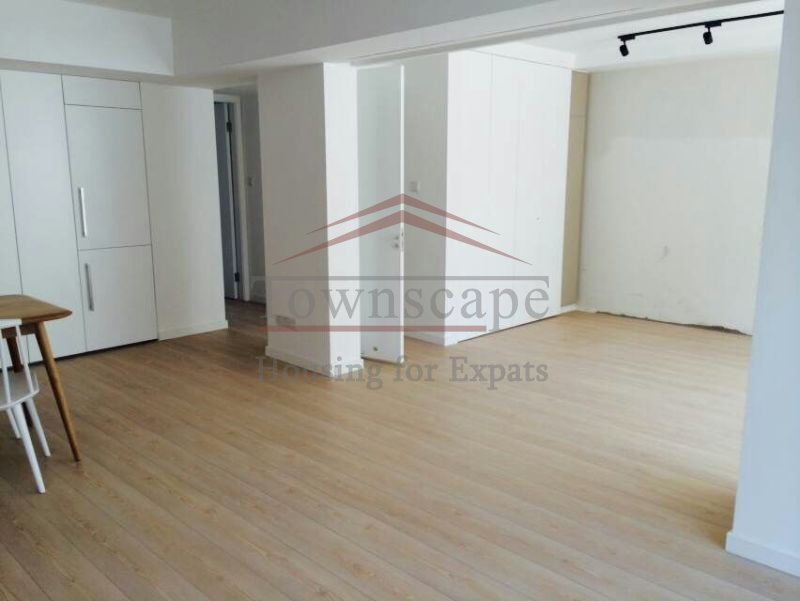  Brilliant 3BR Apartment for rent in Changning Residential District