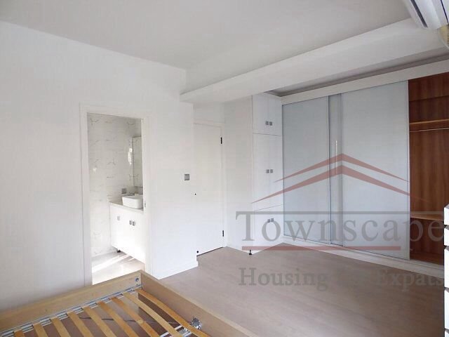  Luxury 3BR Apartment for rent in Former French Concession