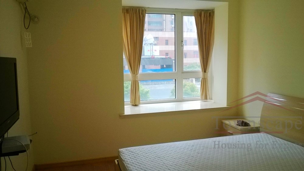  2BR Apartment for rent in Hongqiao / Gubei