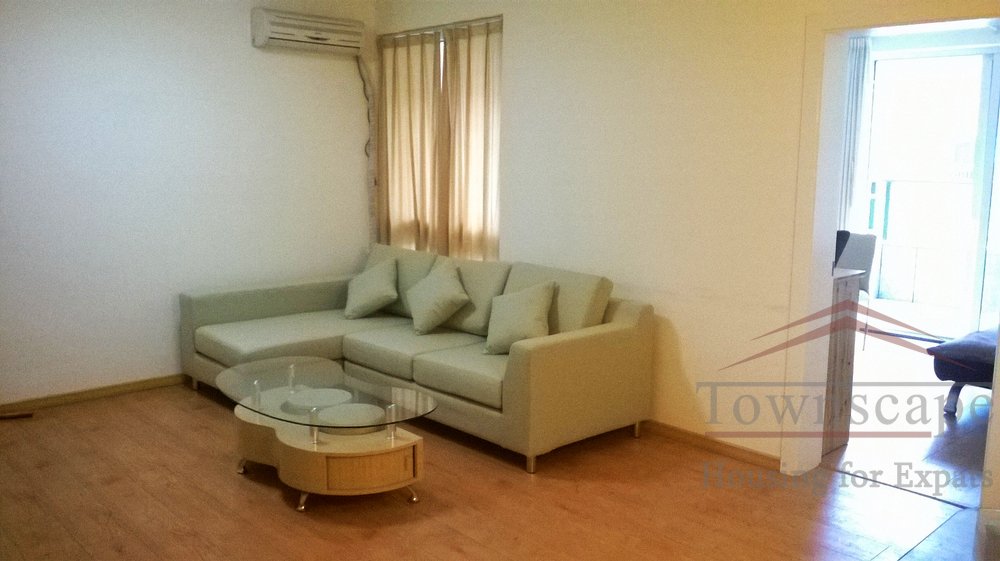  2BR Apartment for rent in Hongqiao / Gubei