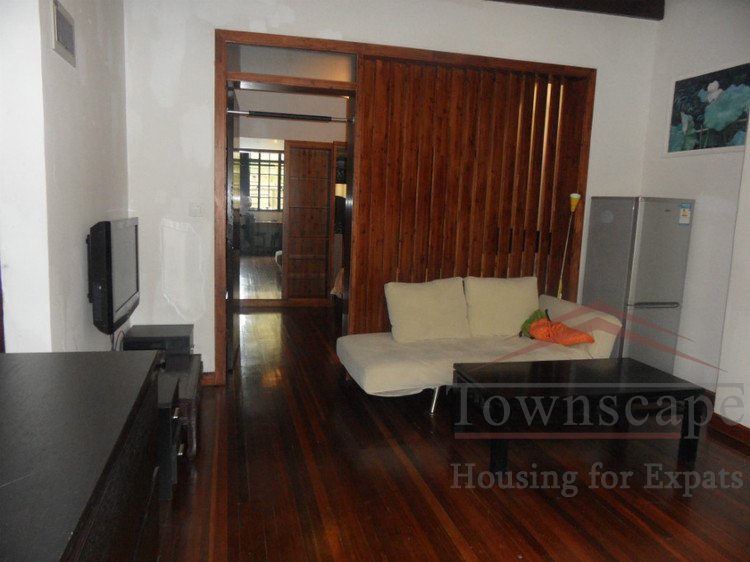  Cozy 1BR Lane house for rent in Jing an Temple area