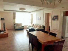 Shanghai spacious apartment Well-sized and well-priced 4br @Top of City