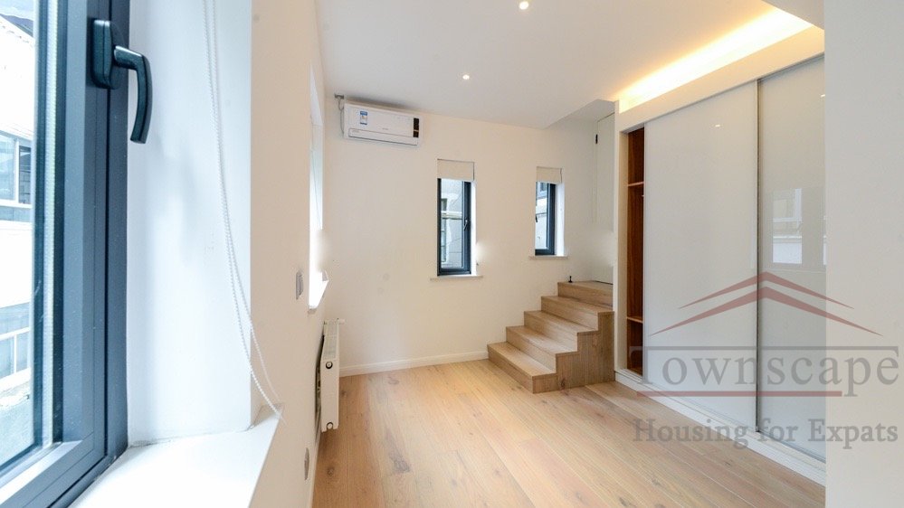 townhouses for rent in shanghai Bright and shiny 2BR Lane House in French Concession